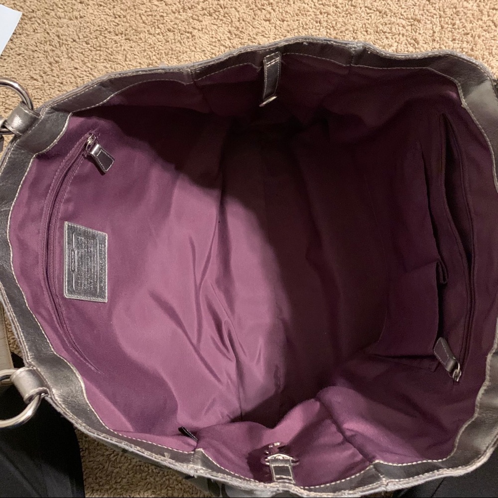 Coach tote - Picture 4 of 9